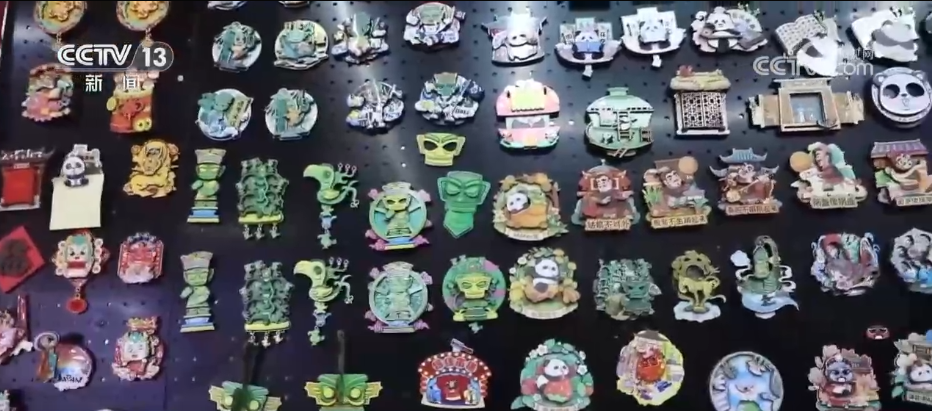 又“吸金” 小文创撬动文旅大经济瓦力游戏文创里的夏天 “圈粉”(图6) 又“吸金” 小文创撬动文旅大经济瓦力游戏文创里的夏天 “圈粉”(图6)