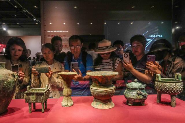 之都一幅壮阔图卷纵情铺展瓦力游戏app北京：文化(图8)